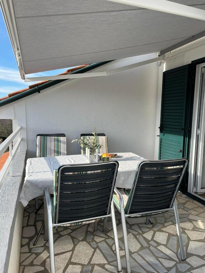 Apartments Marinovic Brzac Exterior photo
